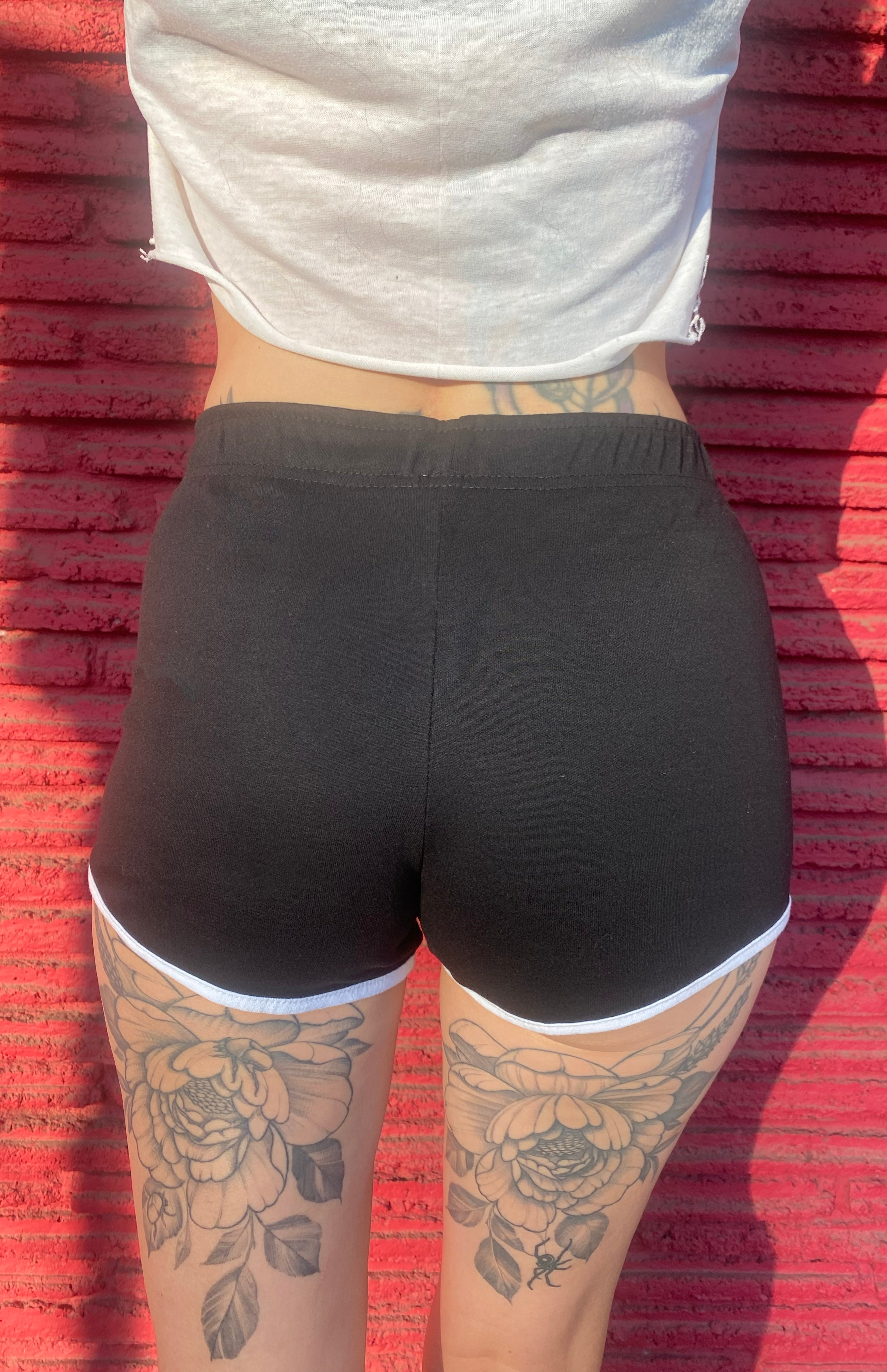 Le Tigre Embroidered Shorts